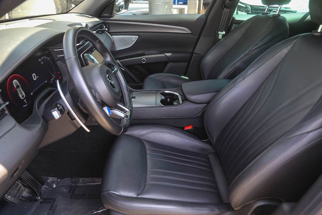 Used 2024 Maserati Grecale GT AWD/4WD image 17