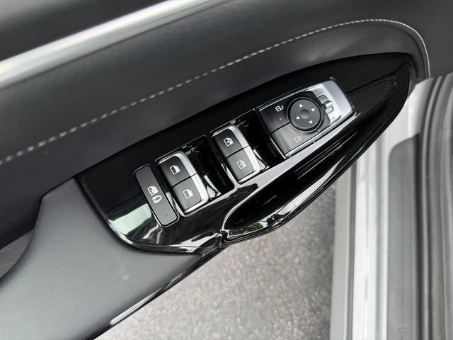 Certified 2025 Kia K5 GT-Line FWD image 13