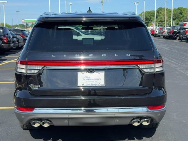 Used 2023 Lincoln Aviator Reserve w/ Equipment Group 201A AWD/4WD image 4