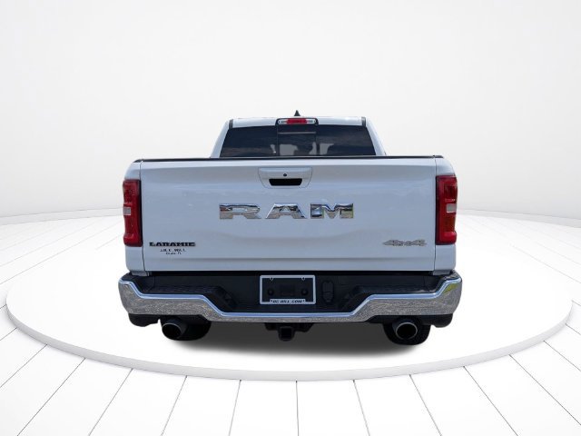 Used 2025 RAM 1500 Laramie AWD/4WD image 4
