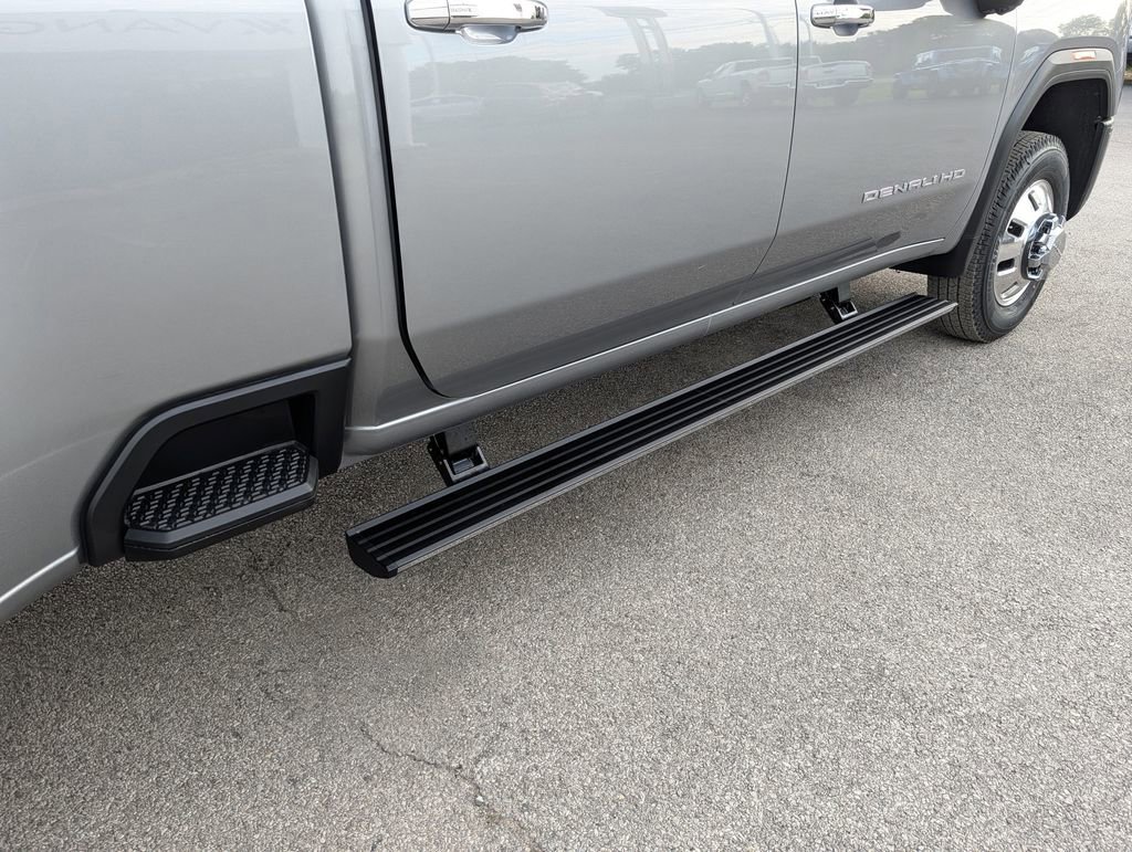 New 2026 GMC Sierra 3500 Denali image 31