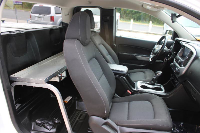 Used 2022 Chevrolet Colorado LT w/ Fleet Safety Package RWD image 10