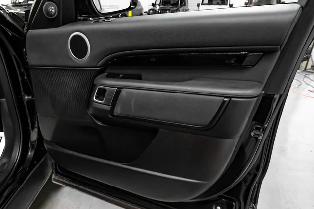 Used 2019 Land Rover Discovery SE image 50