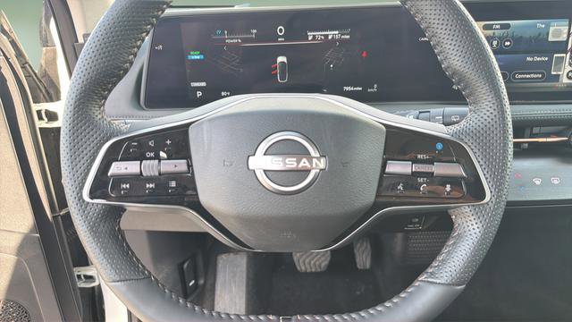 Used 2025 Nissan Ariya AWD image 35