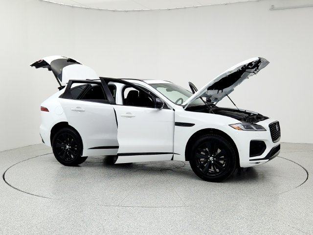 Certified 2026 Jaguar F-PACE R-Dynamic S AWD/4WD image 10