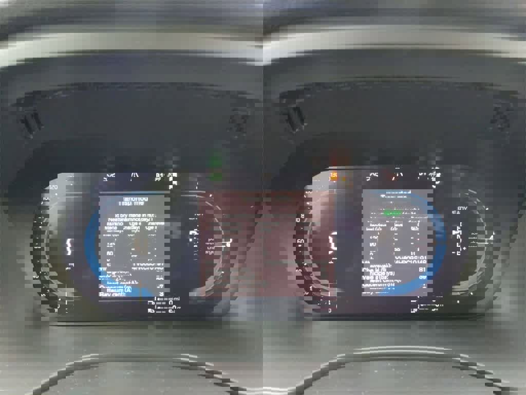 New 2025 Volvo XC60 T8 Plus w/ Protection Package Premier image 24