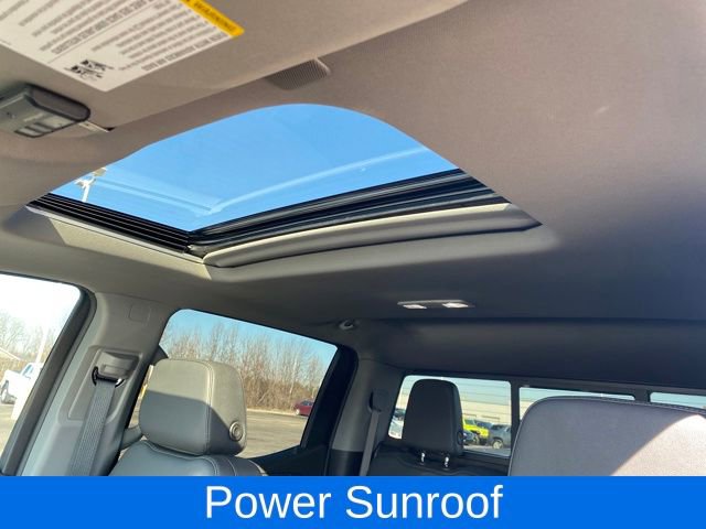 Used 2025 Chevrolet Silverado 1500 LTZ w/ LTZ Premium Package image 16