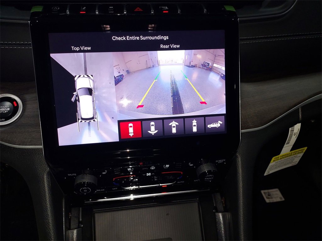 New 2025 Jeep Grand Cherokee Limited w/ Luxury Tech Group II image 23