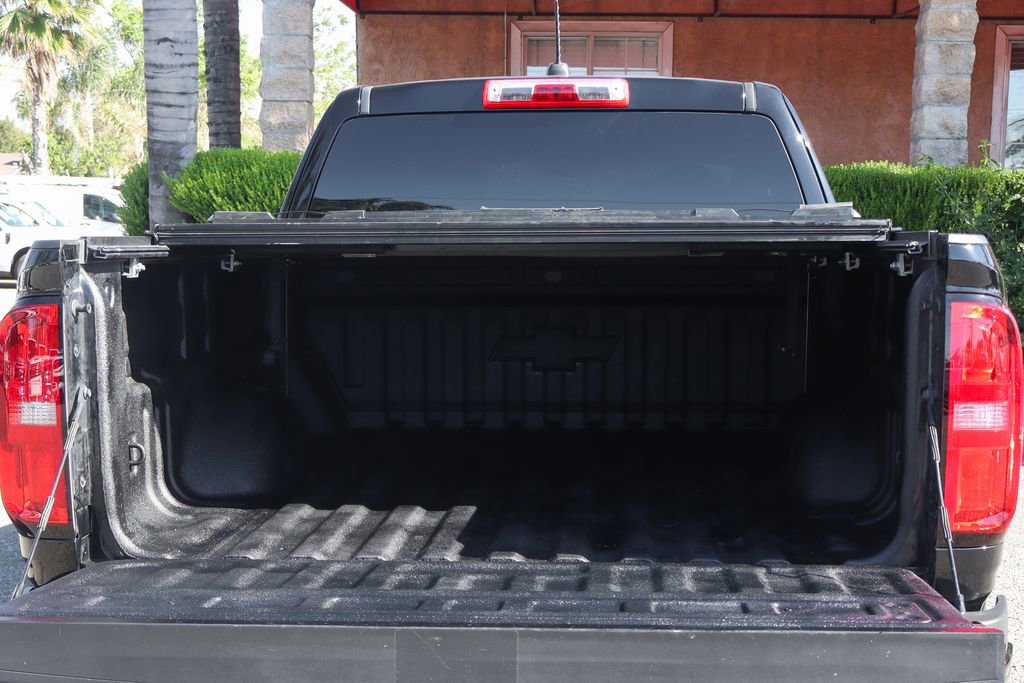 Used 2022 Chevrolet Colorado LT w/ Redline Special Edition RWD image 9