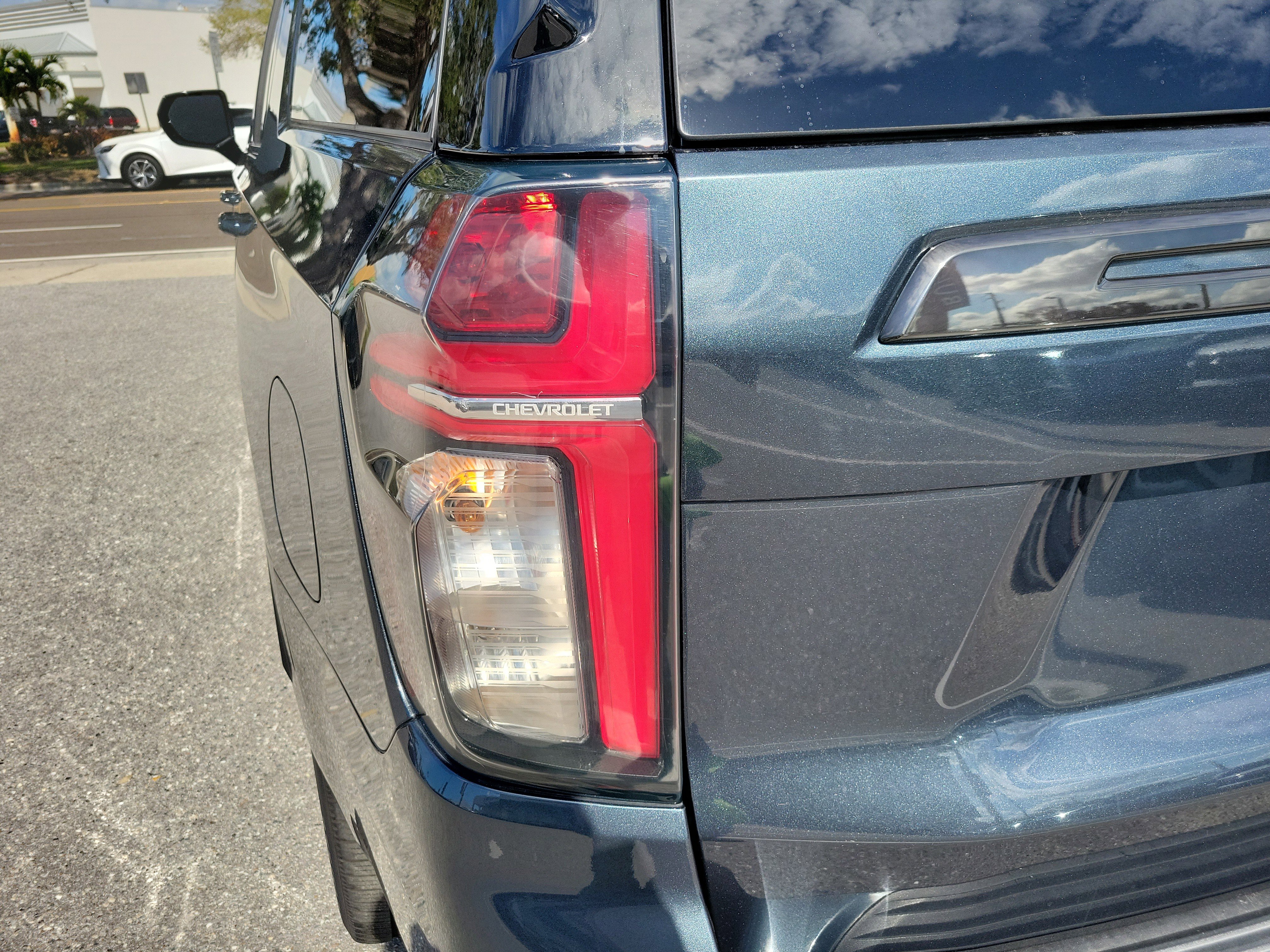 Used 2021 Chevrolet Suburban RST w/ Rear Media and Nav Package image 10