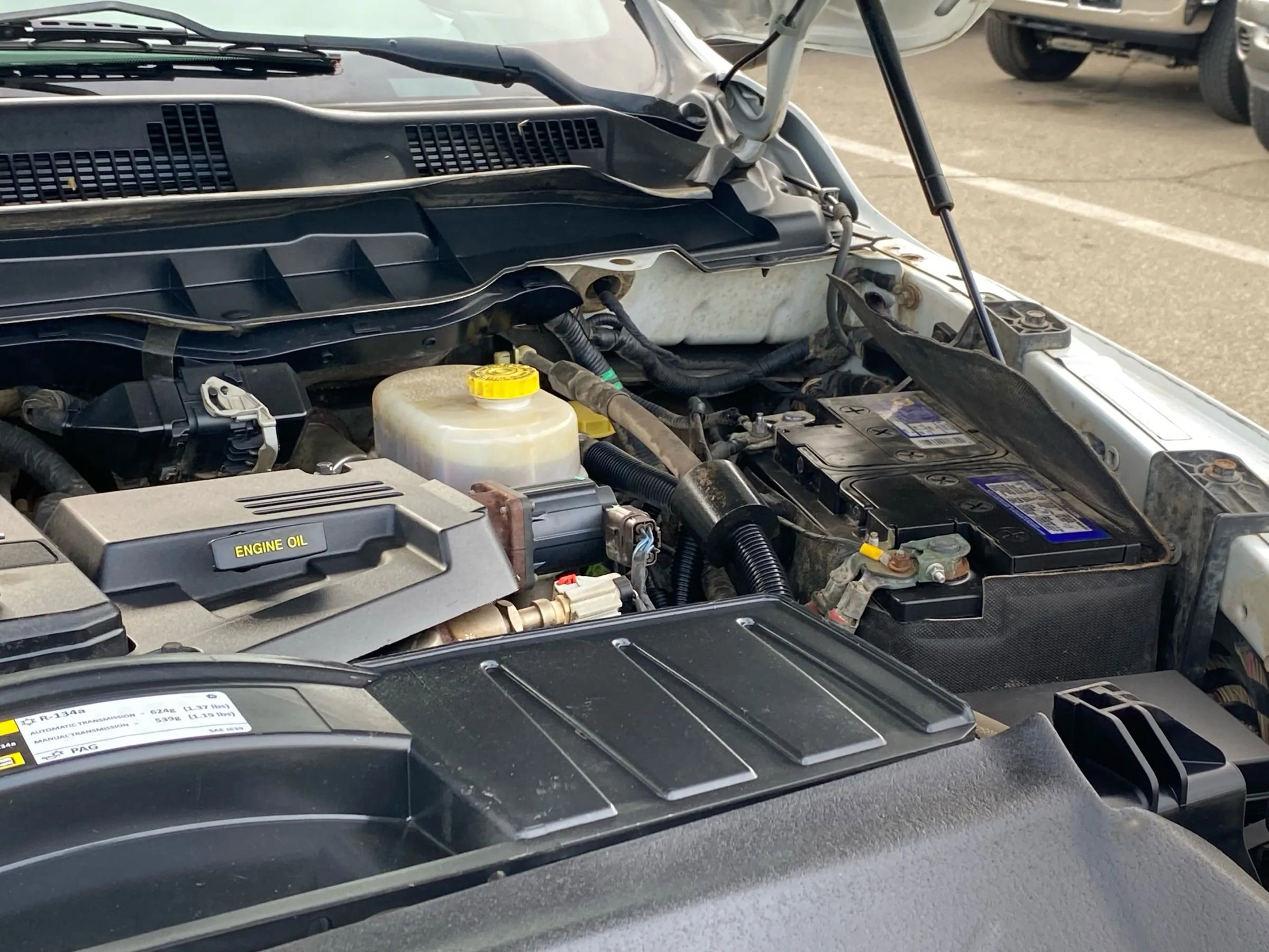 Used 2012 RAM 2500 ST w/ Chrome Appearance Group image 17