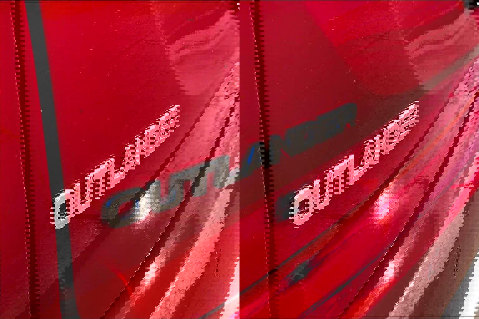 Used 2024 Mitsubishi Outlander SE FWD image 20