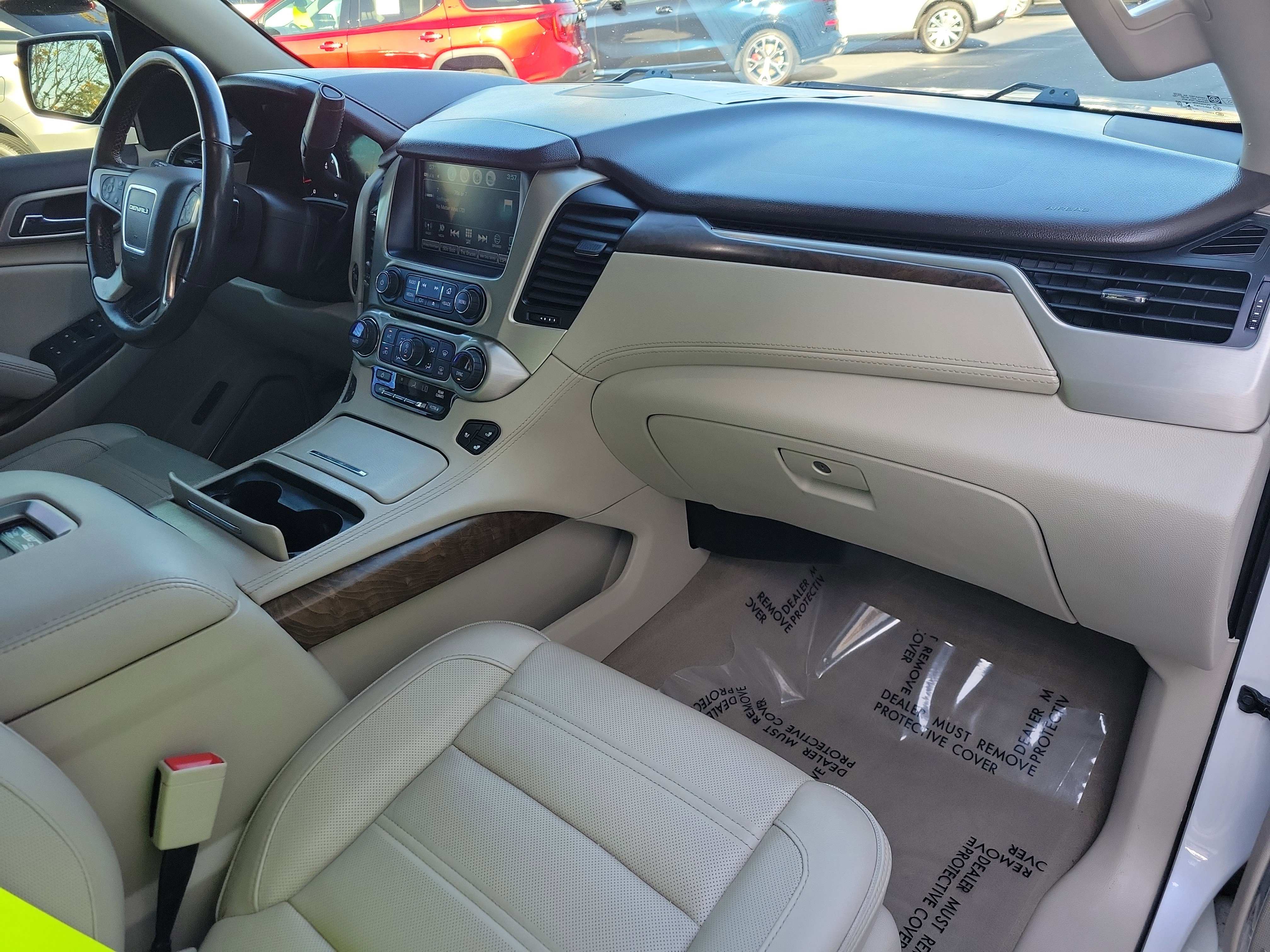 Used 2019 GMC Yukon Denali image 11