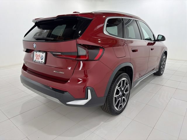 Used 2026 BMW X1 xDrive28i w/ Technology Package AWD/4WD image 5