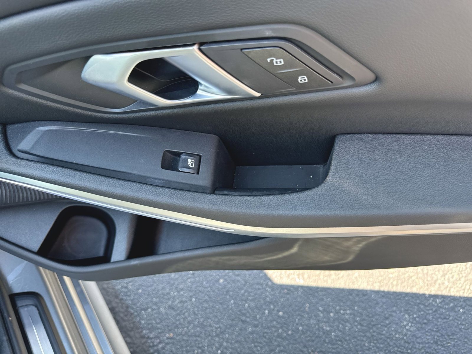 Used 2025 BMW 330i xDrive Sedan image 35