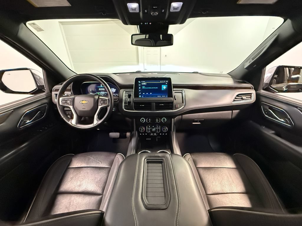 Used 2024 Chevrolet Suburban Premier AWD/4WD image 69