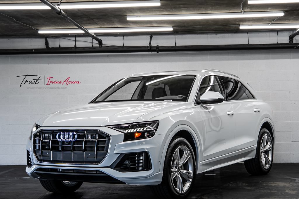 Used 2023 Audi Q8 Premium Plus w/ Premium Plus Package AWD/4WD video 1