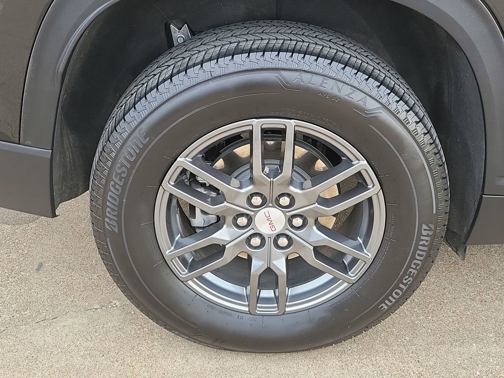 Certified 2025 GMC Acadia Elevation image 32