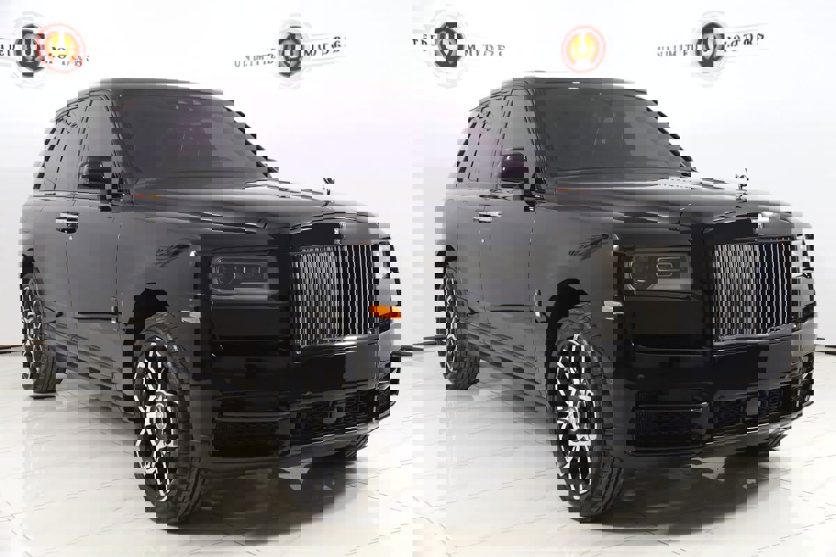 Used 2024 Rolls-Royce Cullinan Black Badge image 36
