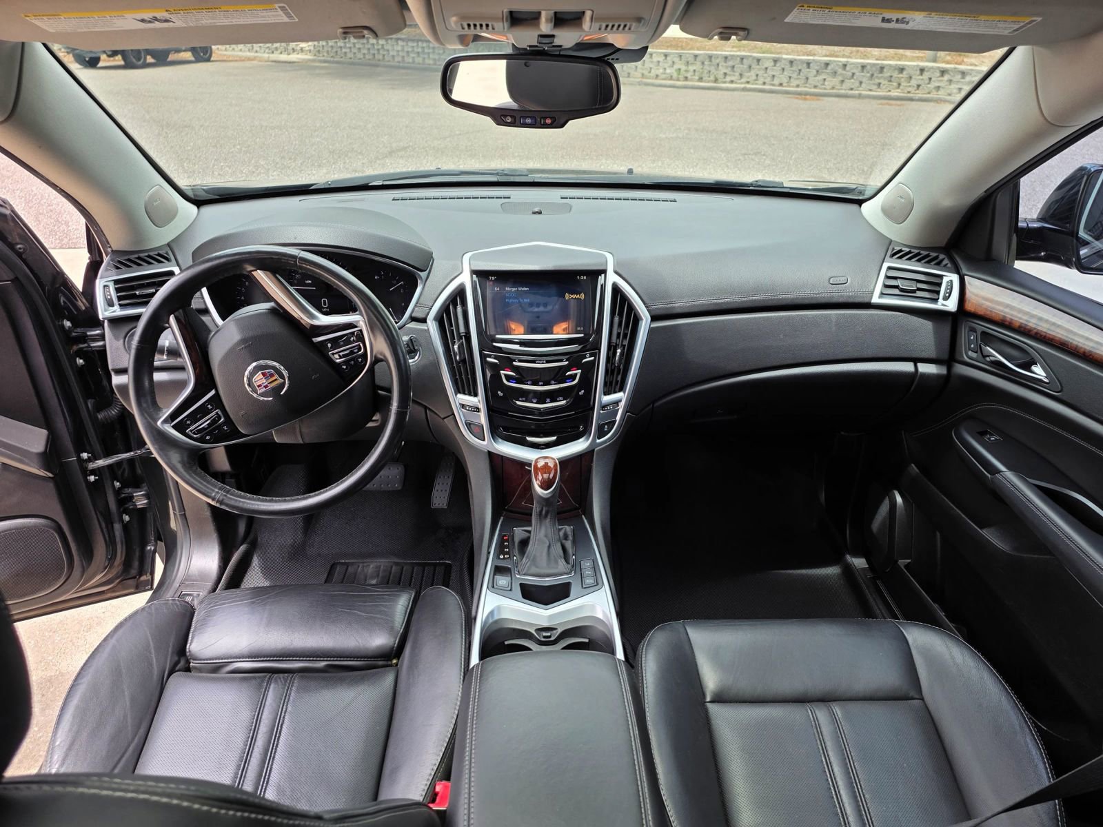 Used 2016 Cadillac SRX Luxury w/ Driver Awareness Package FWD image 27