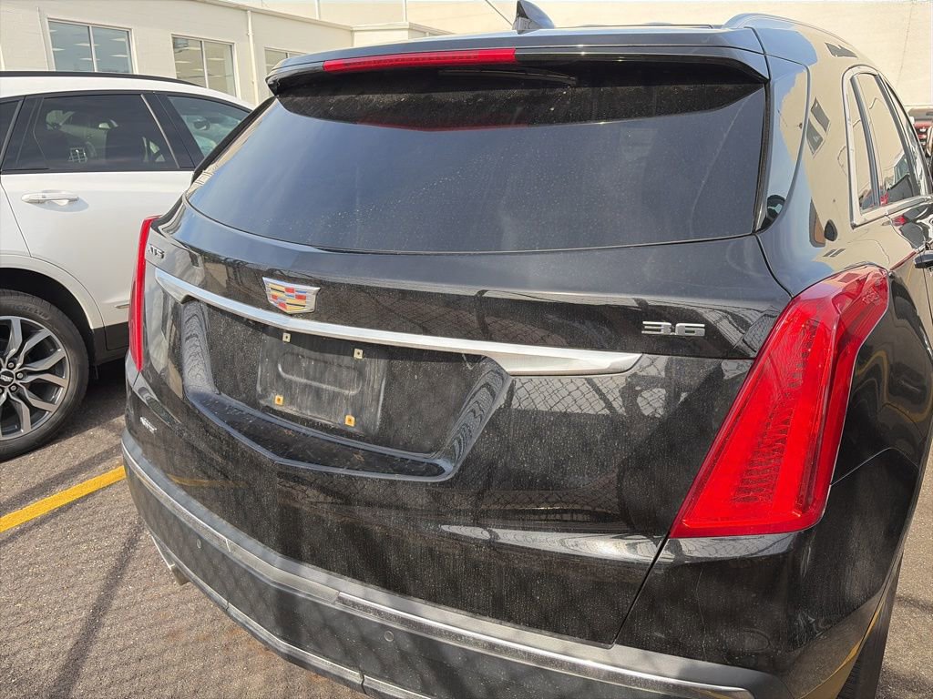 Used 2019 Cadillac XT5 Luxury AWD/4WD image 7