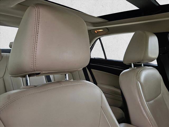 Used 2017 Chrysler 300 Limited w/ Value Package RWD image 26