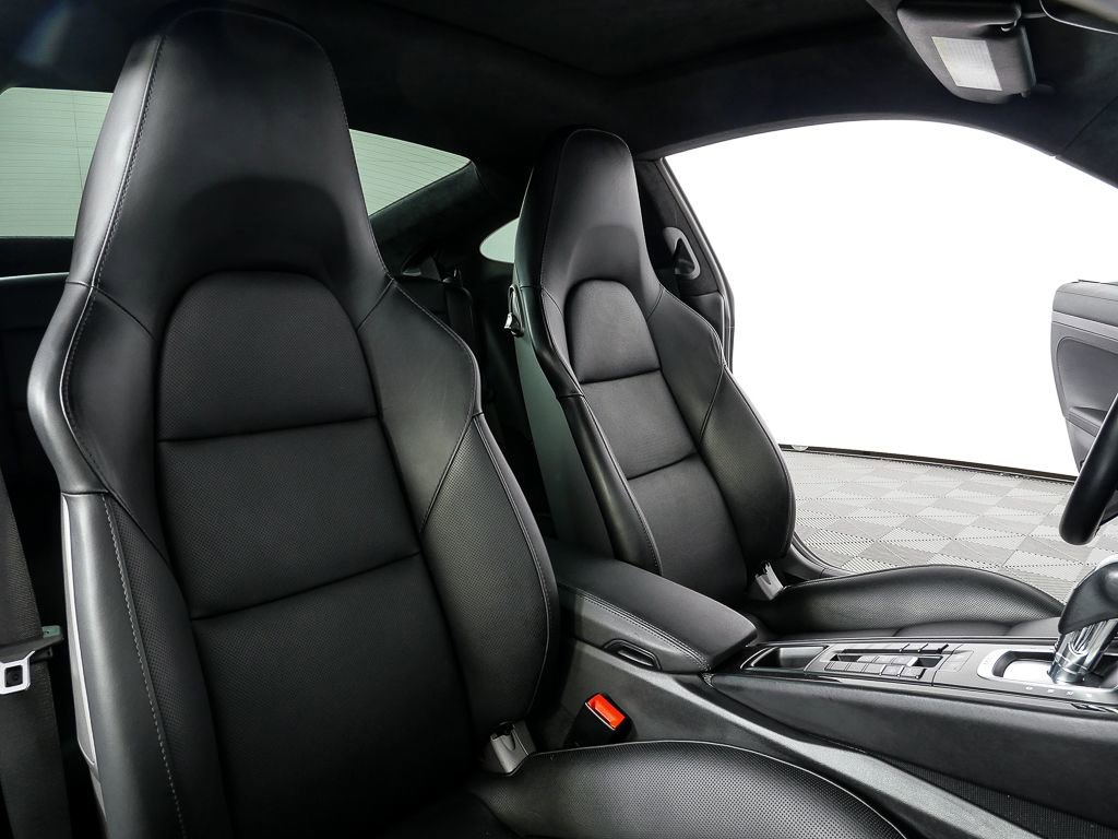 Certified 2017 Porsche 911 Turbo image 23