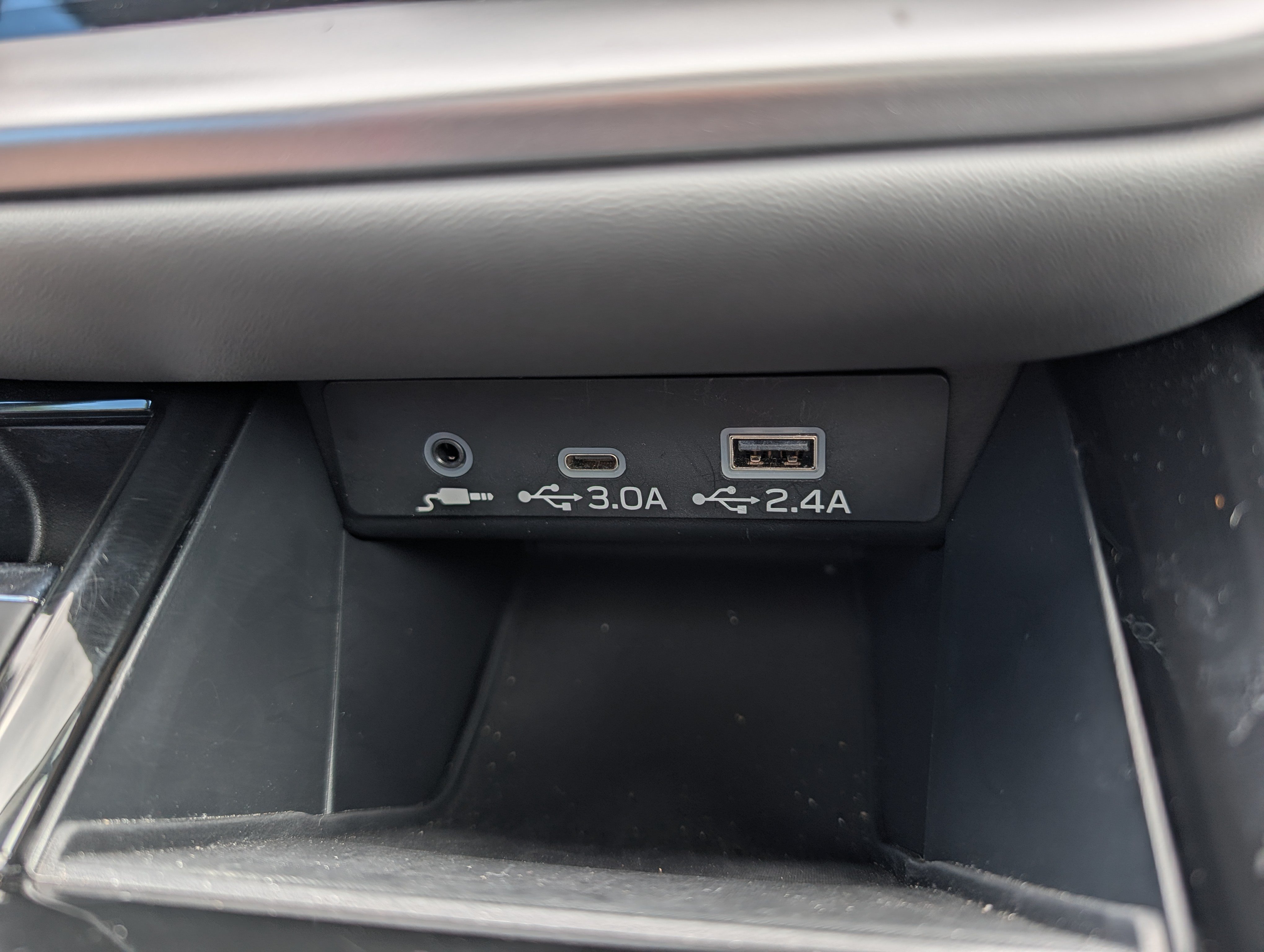 Certified 2025 Subaru Outback Onyx Edition AWD/4WD image 33