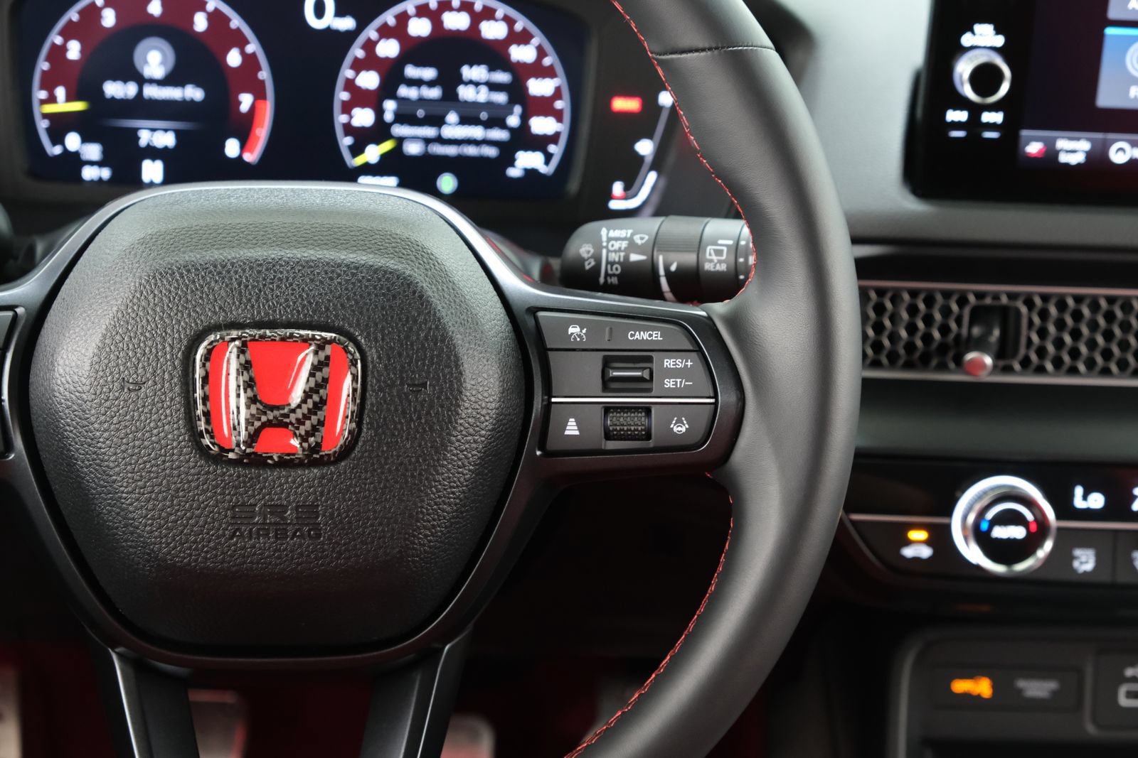Used 2024 Honda Civic Type R image 15