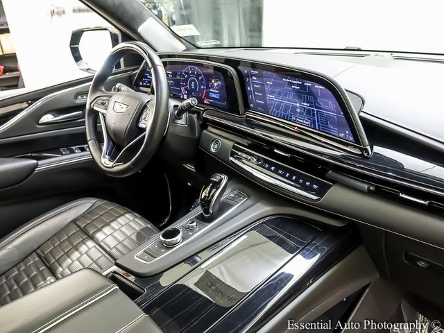 Certified 2024 Cadillac Escalade V w/ LPO, ONYX Package image 30