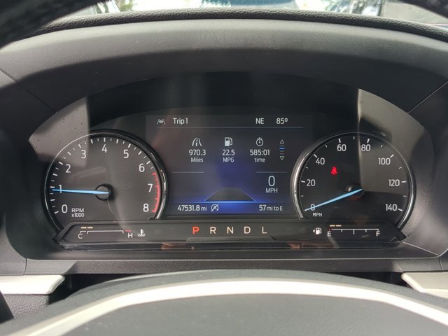 Used 2021 Ford Explorer XLT w/ Equipment Group 202A AWD/4WD image 11