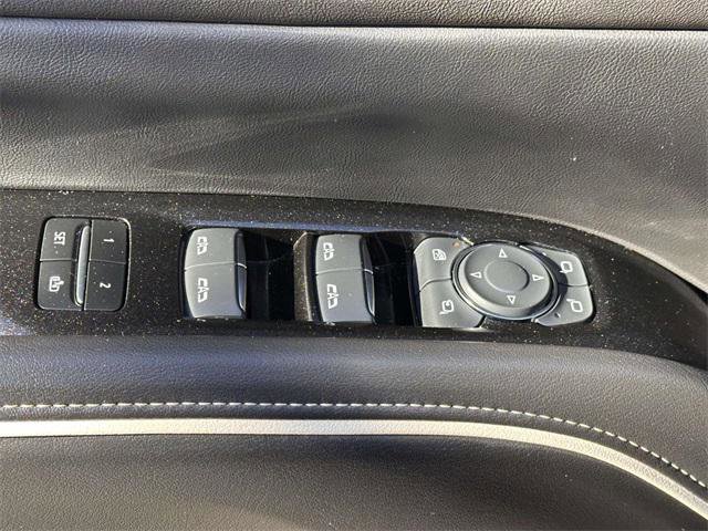 Used 2024 Cadillac Escalade ESV Sport image 13