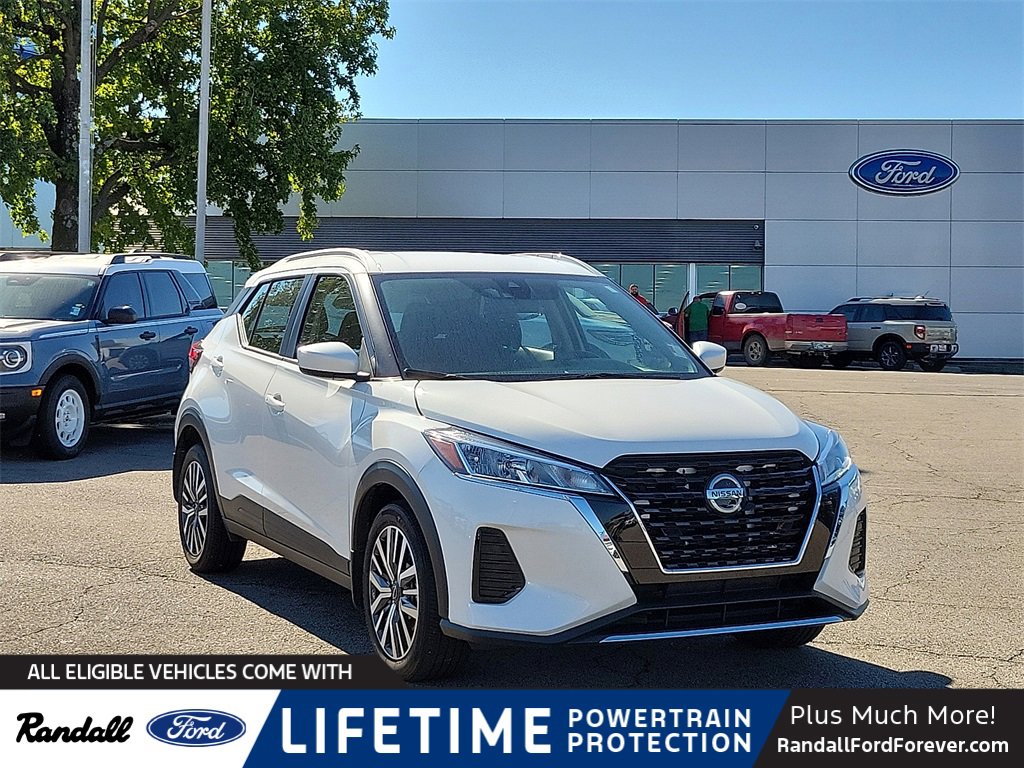 Used 2023 Nissan Kicks SV