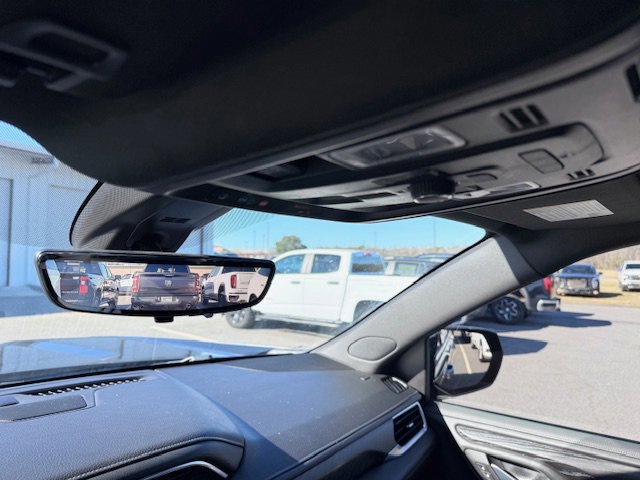 Used 2021 GMC Yukon Denali w/ Denali Ultimate Package image 30