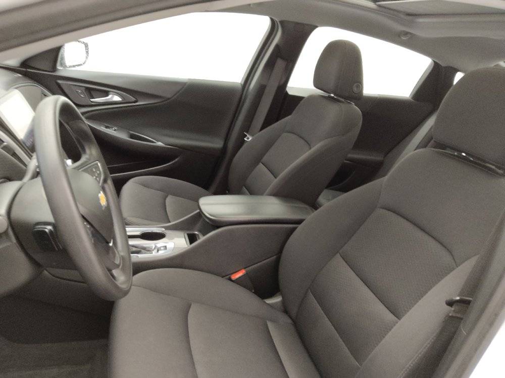 Used 2024 Chevrolet Malibu LT image 17