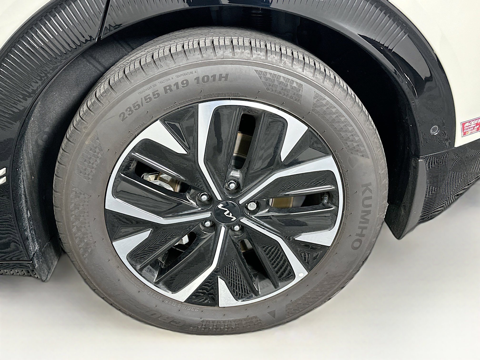 Used 2024 Kia EV6 Wind w/ Wind Technology Package image 11