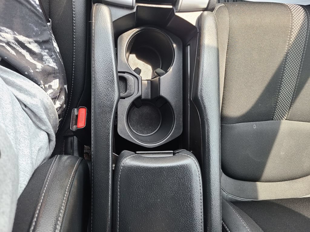 Used 2019 Honda Civic Sport image 10