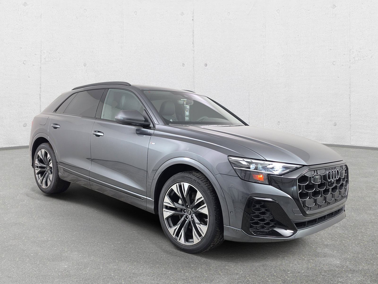 New 2026 Audi Q8 Prestige AWD/4WD 360° Tour