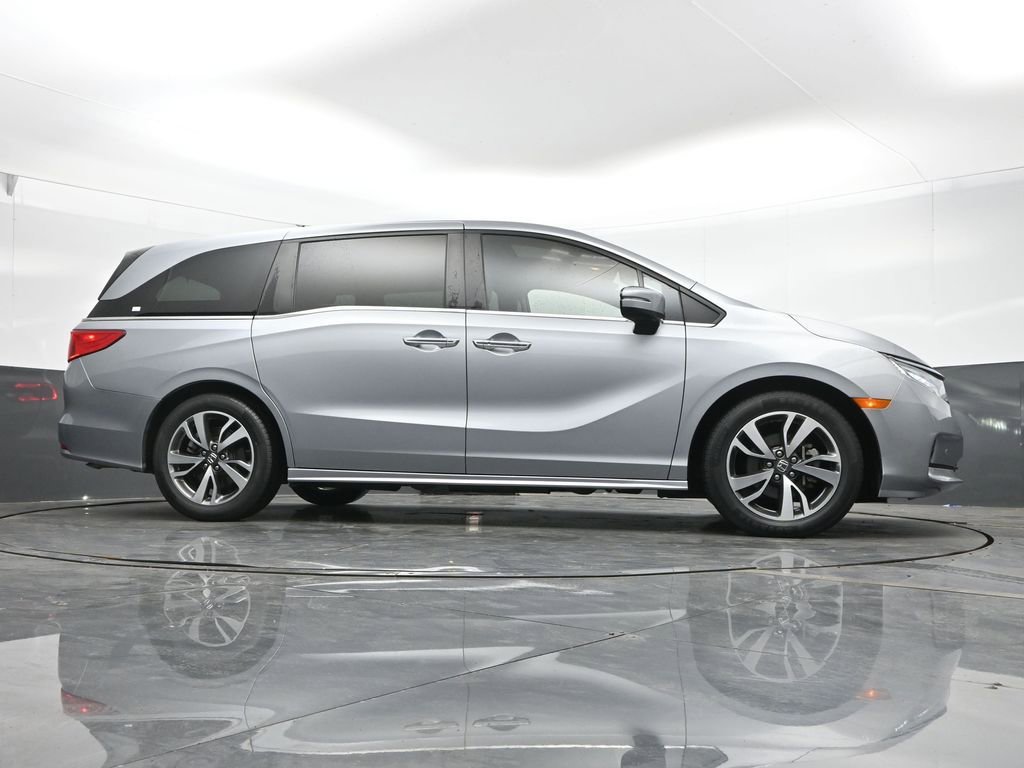 Used 2024 Honda Odyssey Touring image 47