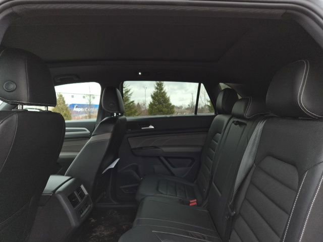 Used 2021 Volkswagen Atlas Cross Sport SEL Premium R-Line image 28