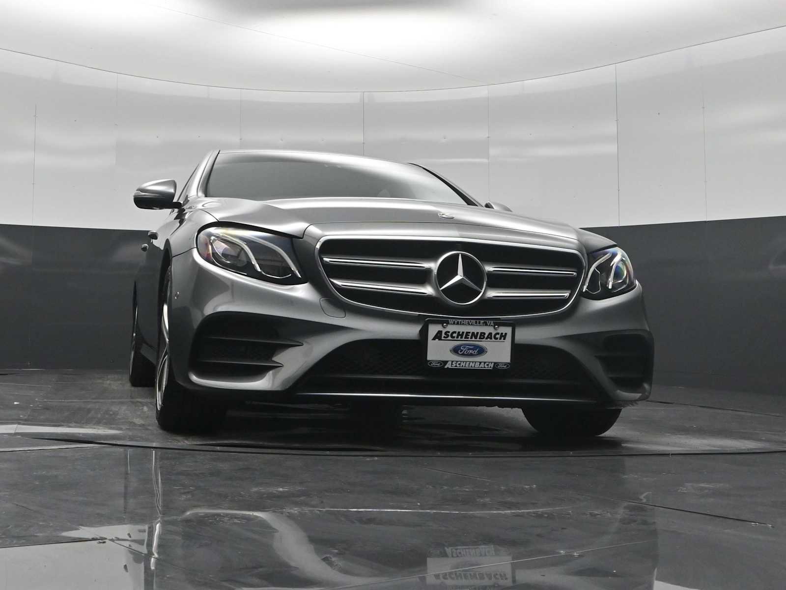 Used 2019 Mercedes-Benz E 300 4MATIC image 53