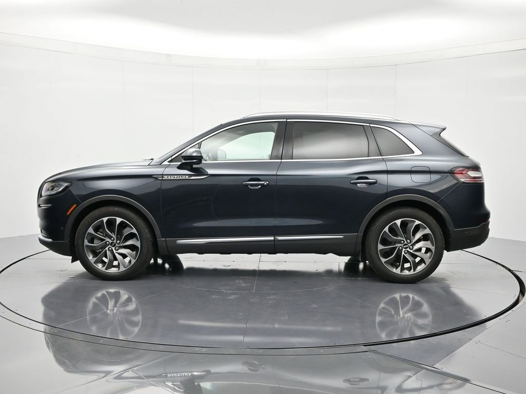 Used 2021 Lincoln Nautilus Reserve image 9