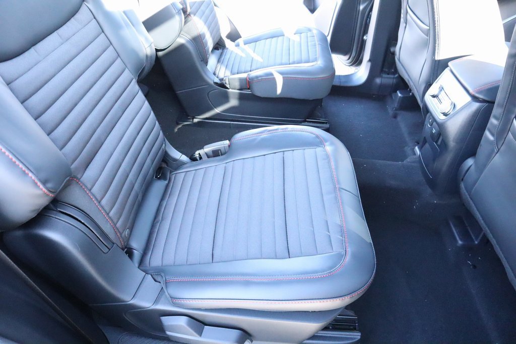 New 2026 Ford Explorer ST-Line w/ ST-Line Street Pack image 15