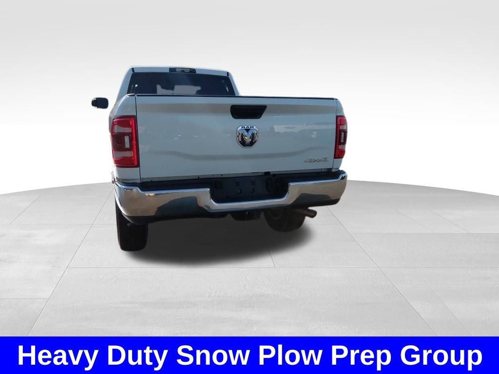 Used 2022 RAM 3500 Tradesman w/ Safety Group image 9