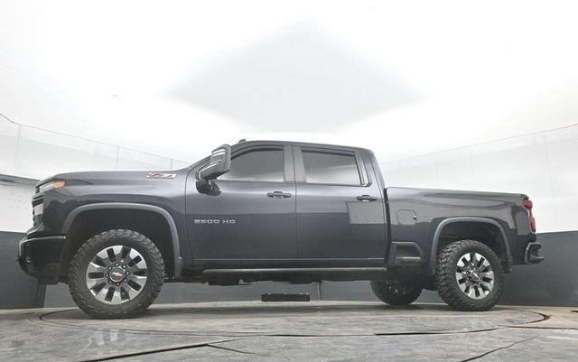 Used 2024 Chevrolet Silverado 2500 Custom w/ Custom Value Package AWD/4WD image 40