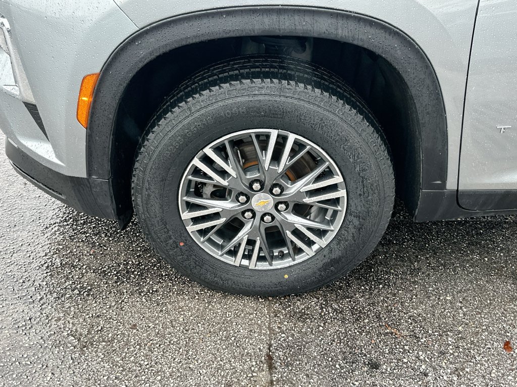 Certified 2024 Chevrolet Traverse LT AWD/4WD image 31
