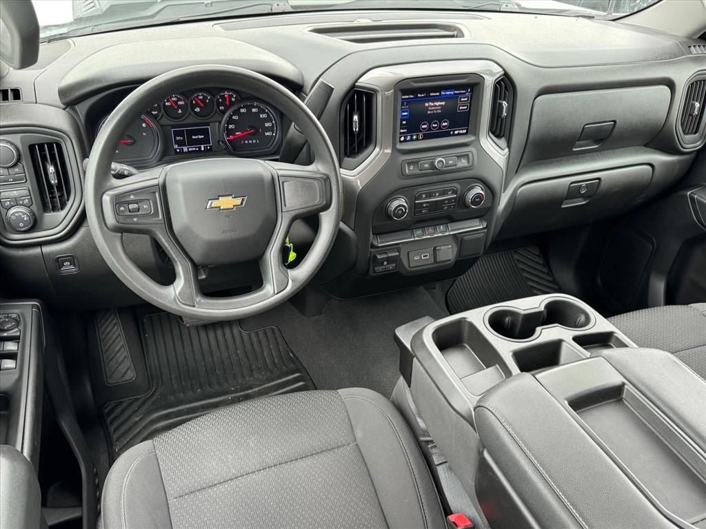 Used 2022 Chevrolet Silverado 2500 Custom w/ Custom Convenience Package AWD/4WD image 15