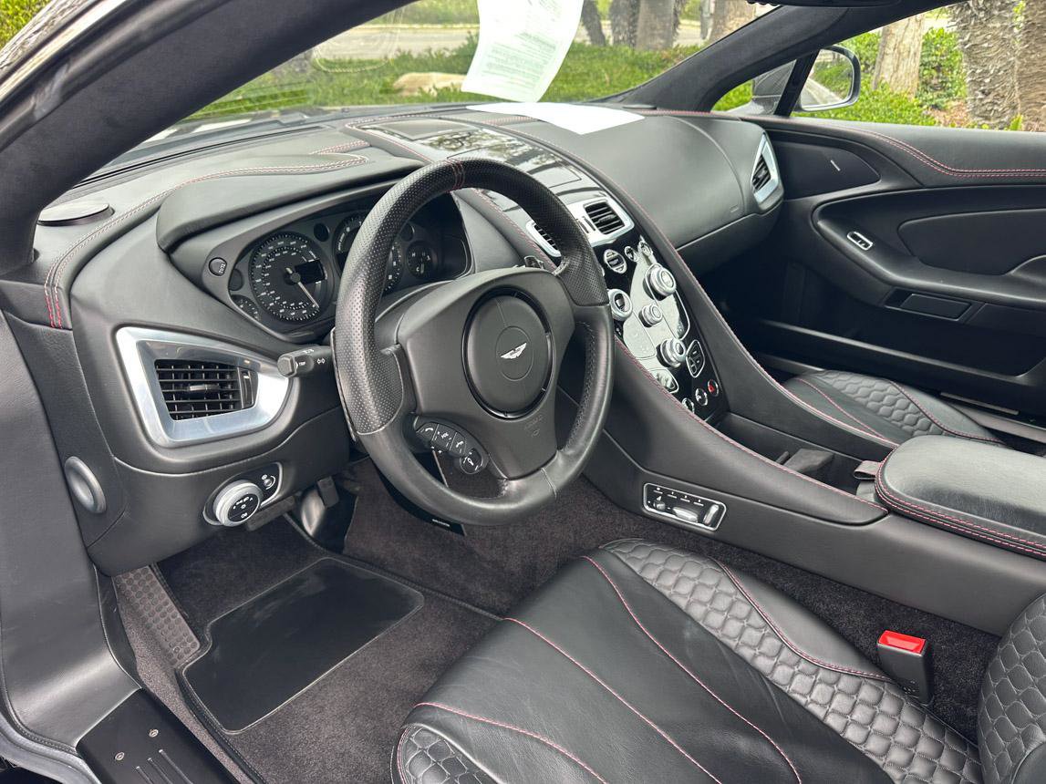 Used 2016 Aston Martin Vanquish Coupe RWD image 25