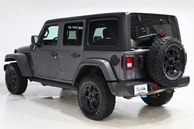 Used 2023 Jeep Wrangler Unlimited w/ Cold Weather Group AWD/4WD image 6