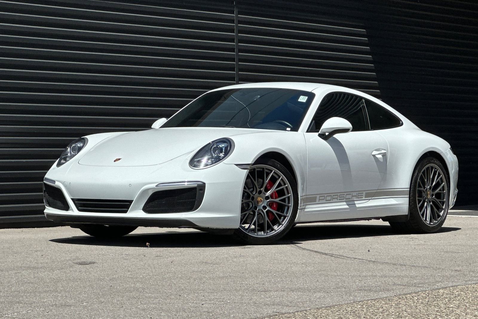 Used 2018 Porsche 911 Carrera S RWD image 1